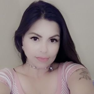 Meet your Posher, Alma